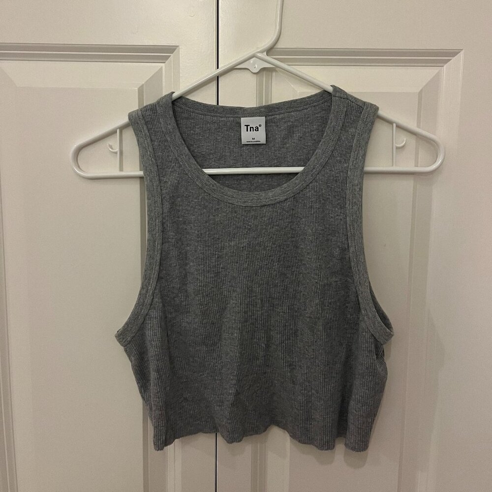 Aritzia Cropped Ribbed Racerback Tank